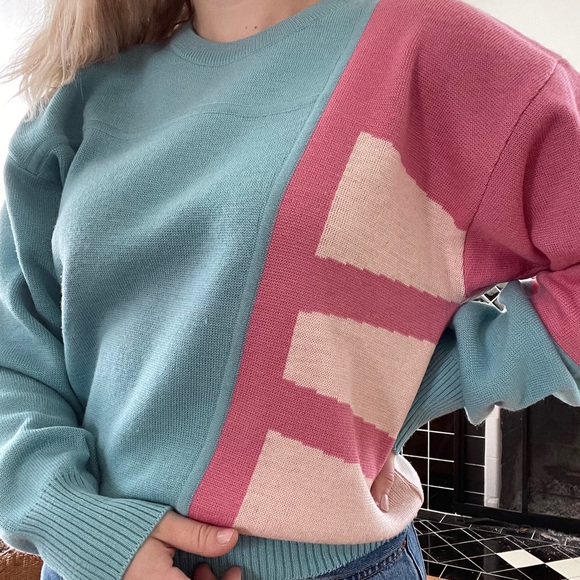 100% Wool 80’s Sweater - Picture 2 of 7